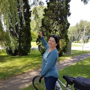 Meet your Posher, Annie